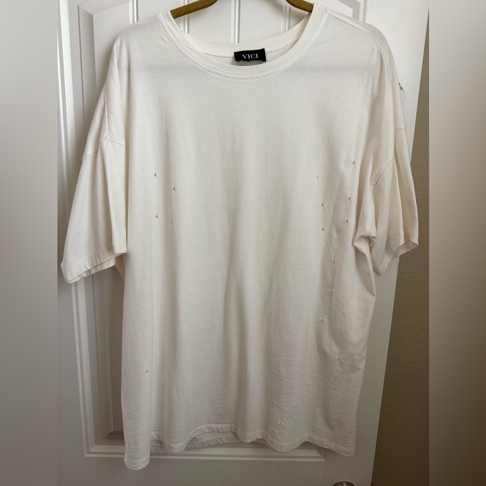 VICI Women’s Distressed Oversized T-Shirt
